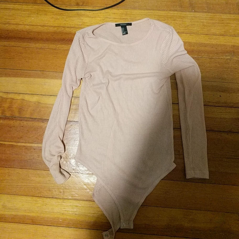 Long sleeve body suit